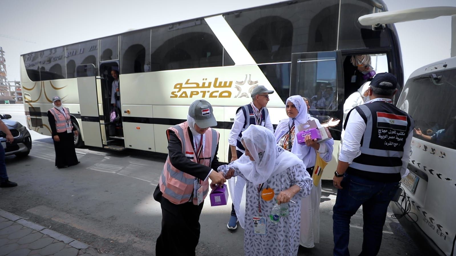 بعثة الحج المصرية ترحب بضيوف الرحمن في المدينة المنورة (12) بعثة الحج المصرية ترحب بضيوف الرحمن في المدينة المنورة (12)
