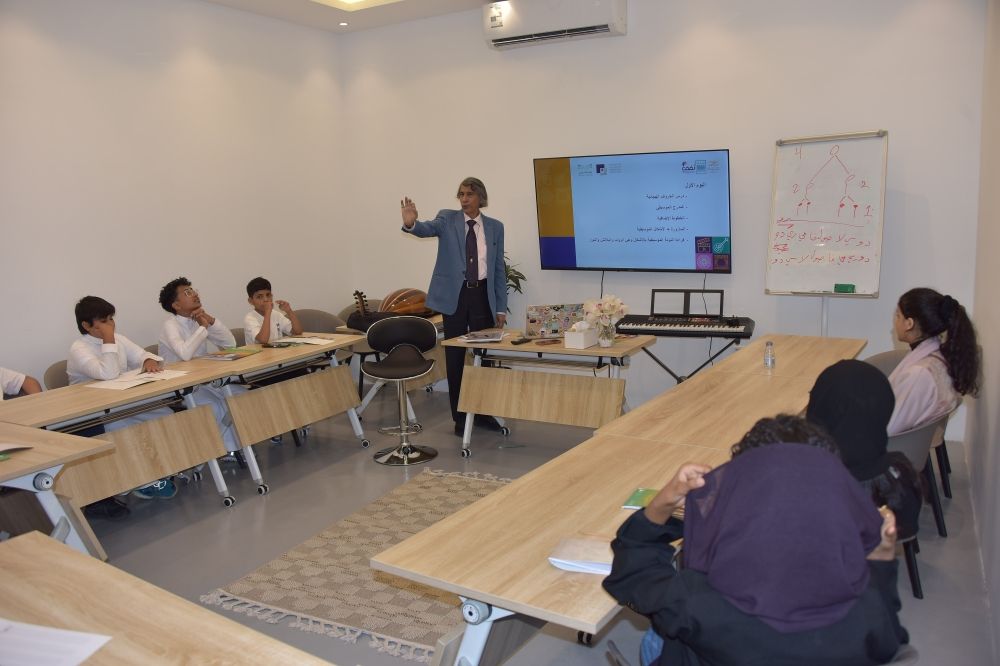 تدريب الطلاب على المسرح والسينما والموسيقى والفنون البصرية- اليوم