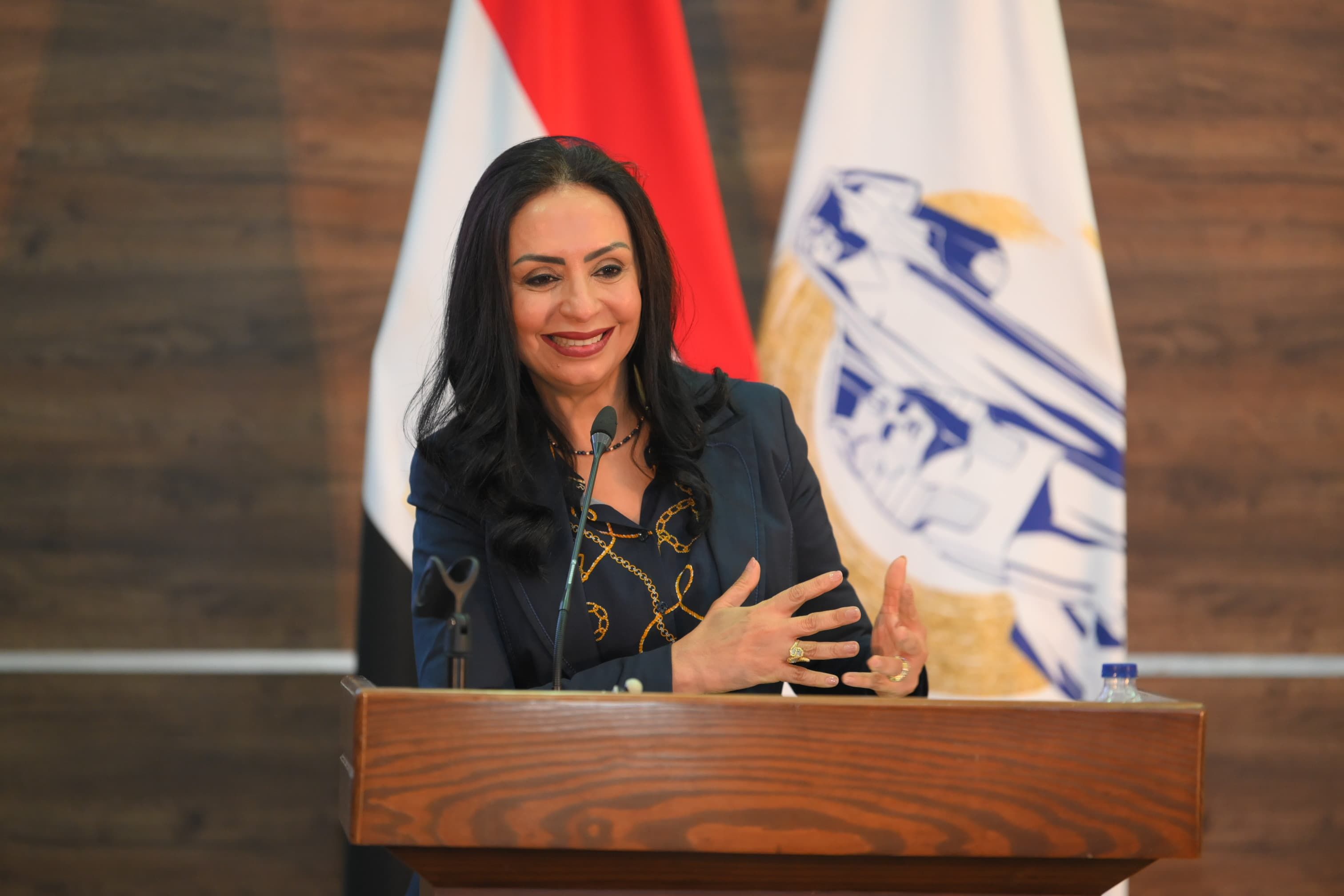وزيرة التضامن تشارك في اللقاء التعريفي رفيع المستوى للمجلس القومي للمرأة تحت عنوان وزيرة التضامن تشارك في اللقاء التعريفي رفيع المستوى للمجلس القومي للمرأة تحت عنوان