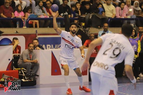 لاعبى الزمالك خلال المباراة لاعبى الزمالك خلال المباراة