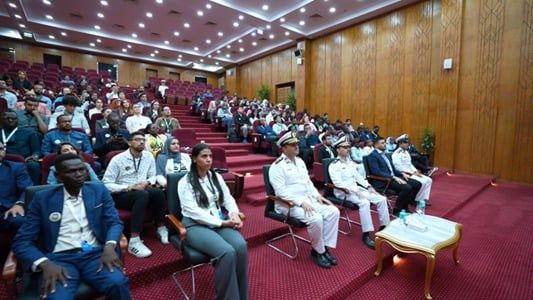 الشباب في زيارة أكاديمية الشرطة (2) الشباب في زيارة أكاديمية الشرطة (2)