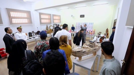 الشباب في زيارة أكاديمية الشرطة (7) الشباب في زيارة أكاديمية الشرطة (7)