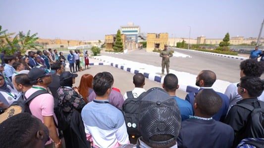 الشباب في زيارة أكاديمية الشرطة (4) الشباب في زيارة أكاديمية الشرطة (4)