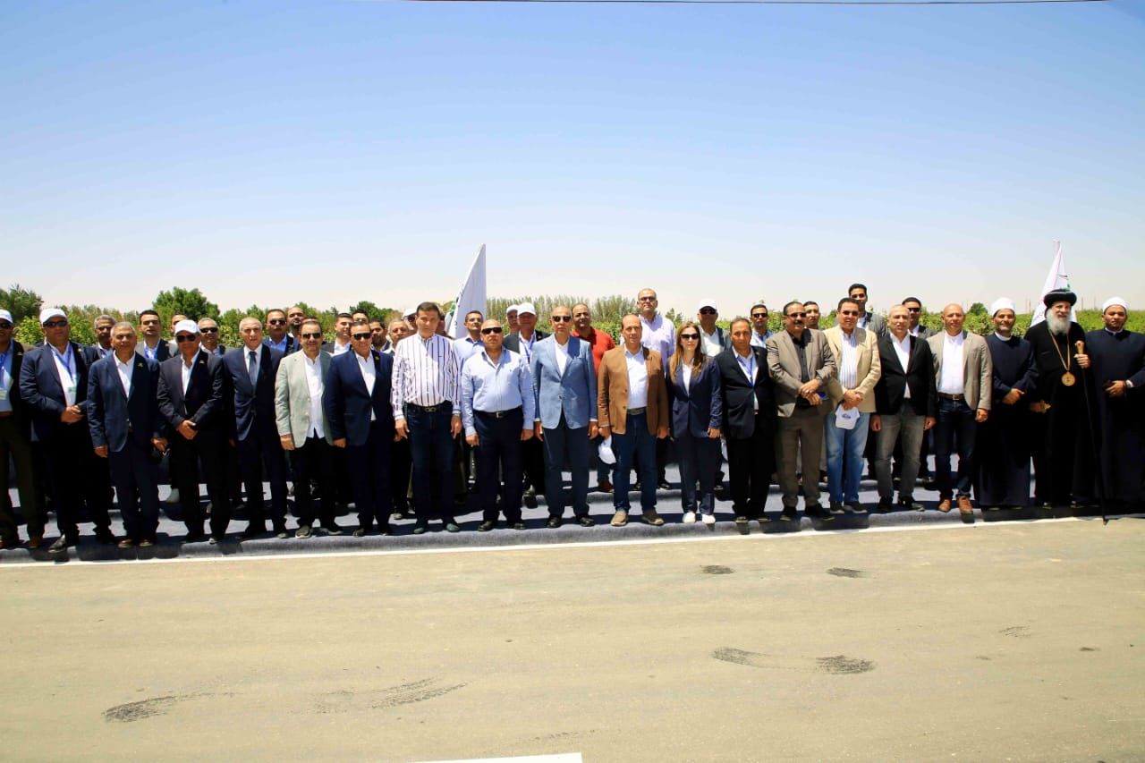 الريف المصرى تفتتح عدداً من المشروعات التنموية والمبانى الخدمية بأراضى مشروع الـ 1.5مليون فدان الريف المصرى تفتتح عدداً من المشروعات التنموية والمبانى الخدمية بأراضى مشروع الـ 1.5مليون فدان