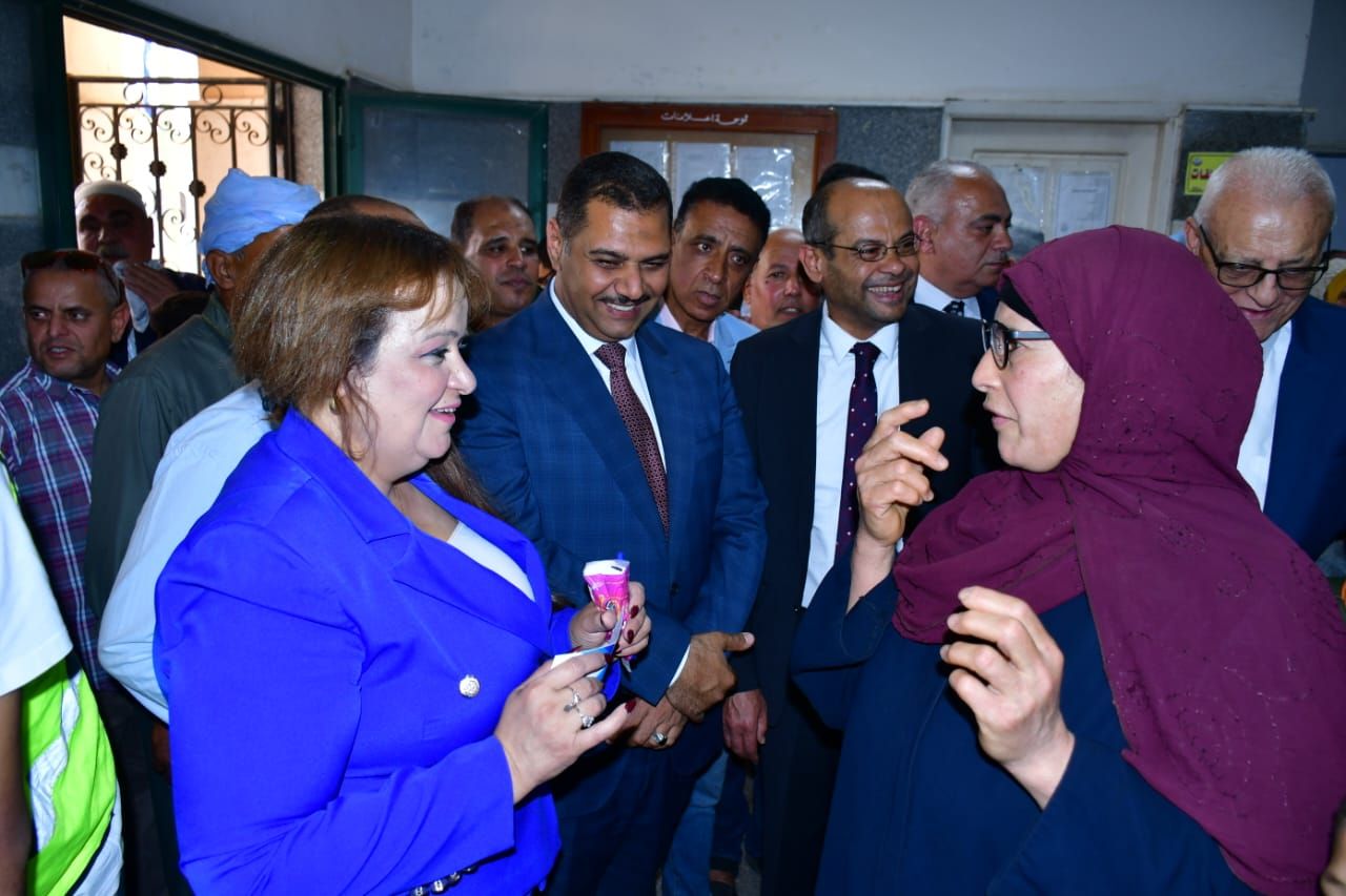 قافلة طبية مجانية بالتعاون مع مؤسسة البورصة في الغربية (6)