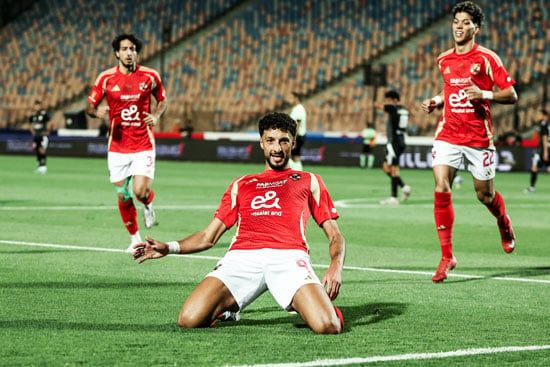 احتفال وسام أبو على وإمام عاشور بالهدف احتفال وسام أبو على وإمام عاشور بالهدف