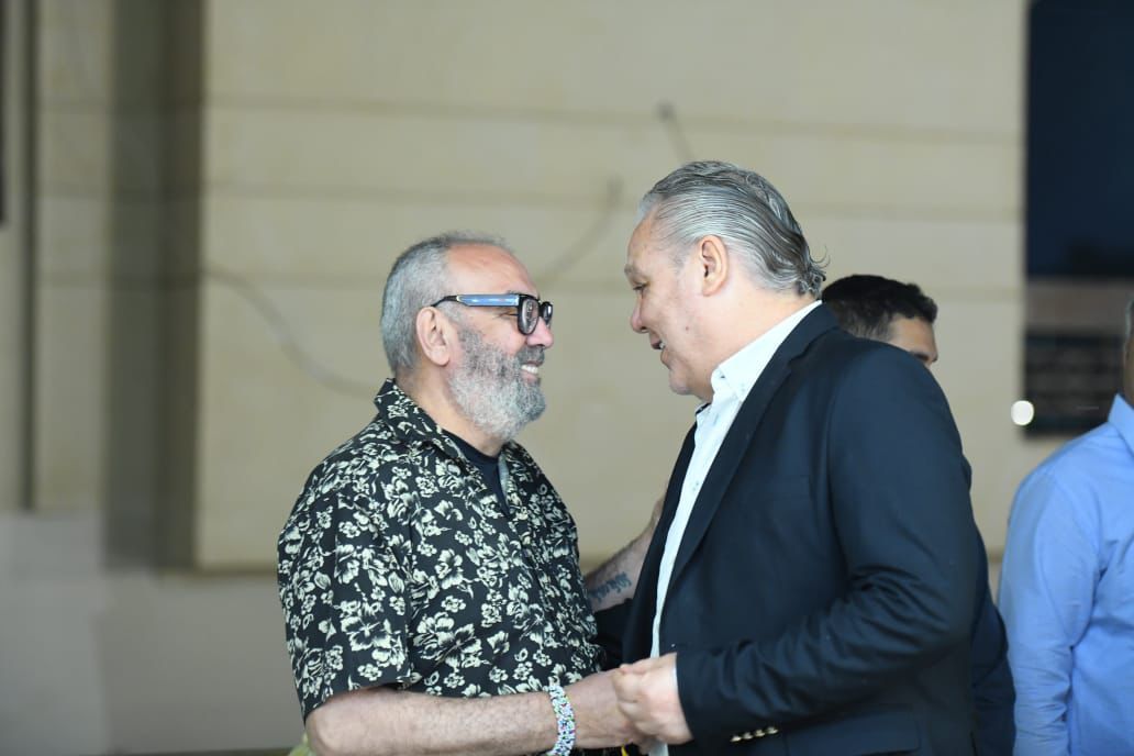 جانب من العزاء جانب من العزاء