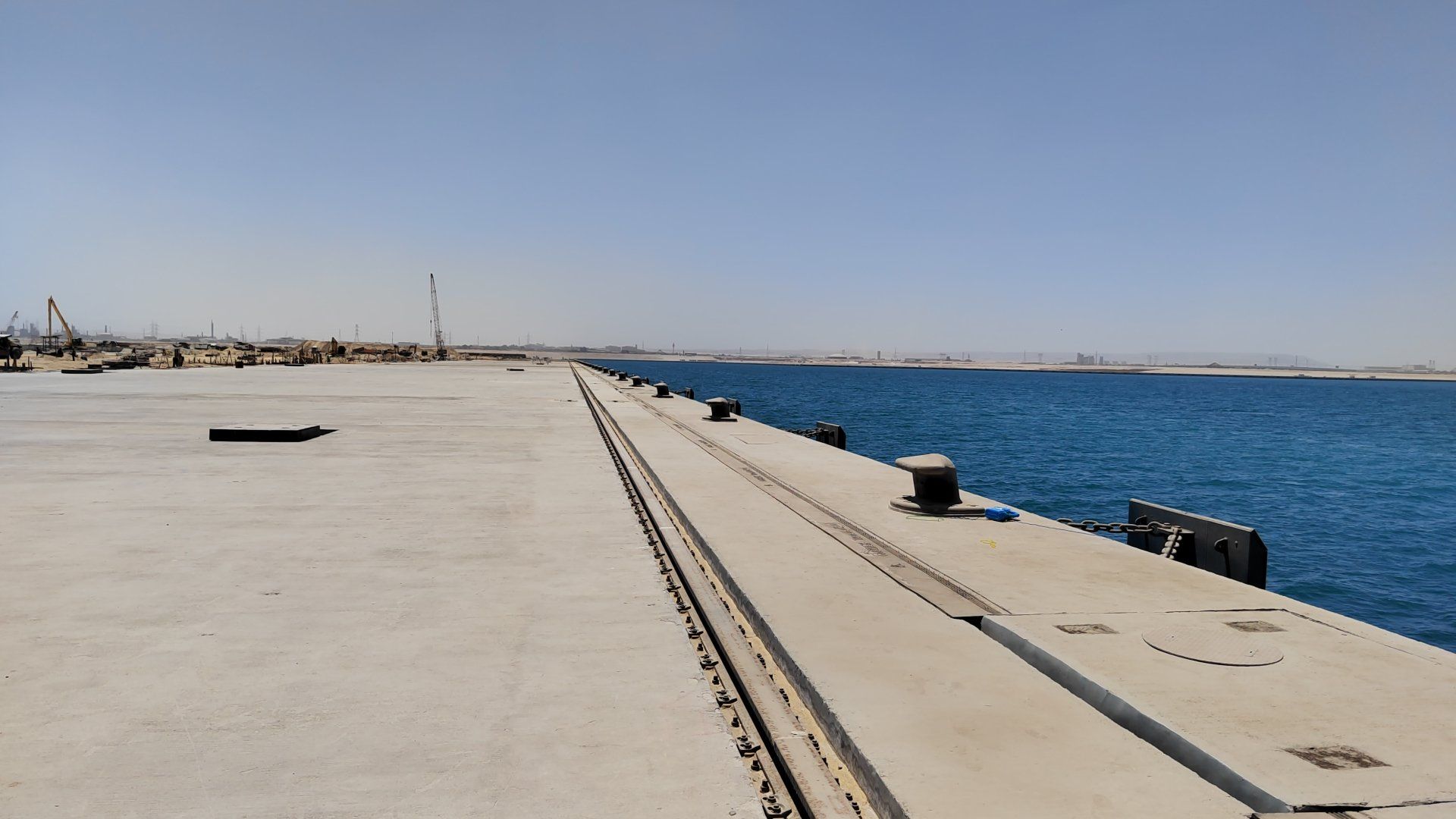 ميناء السخنة (7) ميناء السخنة (7)