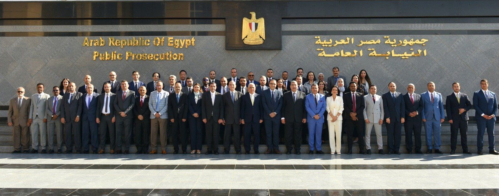 جانب من الختام جانب من الختام