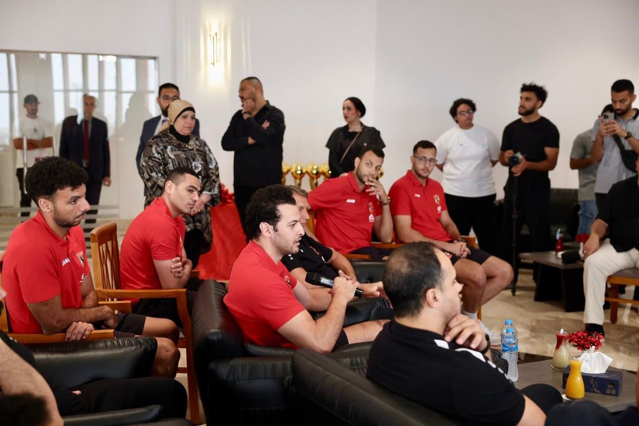 لاعبي يد الاهلي لاعبي يد الاهلي