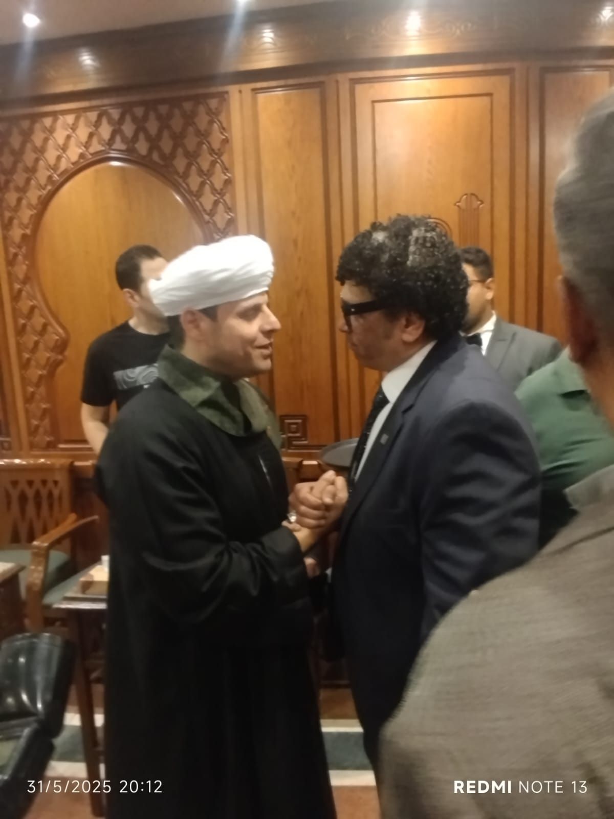 خالد جلال وحمادة الموجي ومحمود التهامي وخالد داغر اول الحاضرين عزاء والد رىيس دار الأوبرا (2) خالد جلال وحمادة الموجي ومحمود التهامي وخالد داغر اول الحاضرين عزاء والد رىيس دار الأوبرا (2)
