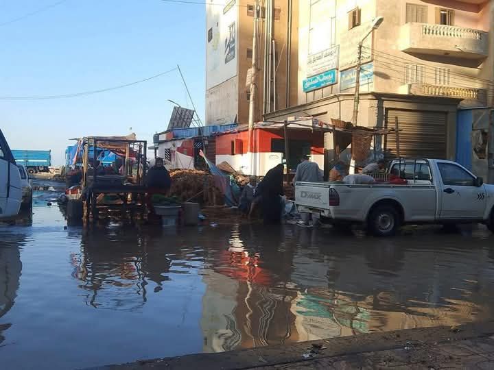 جانب من هطول الامطار جانب من هطول الامطار