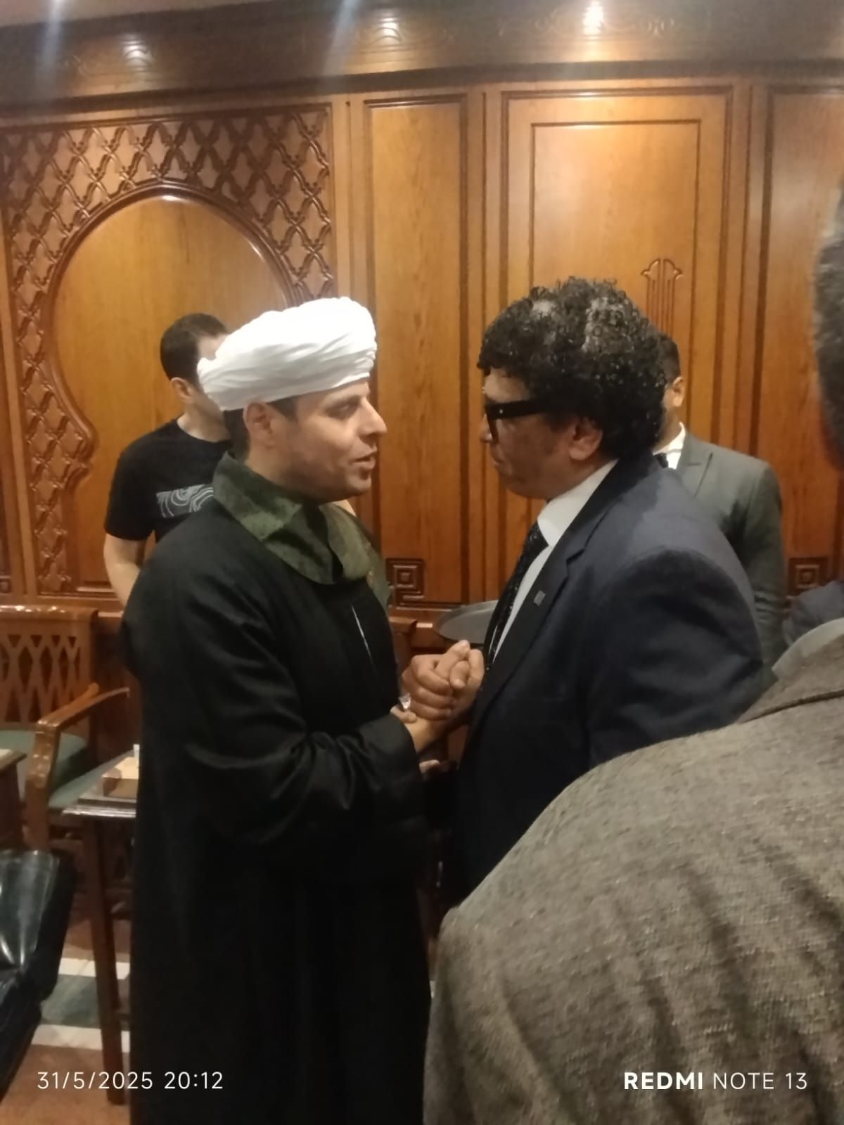 خالد جلال وحمادة الموجي ومحمود التهامي وخالد داغر اول الحاضرين عزاء والد رىيس دار الأوبرا (3) خالد جلال وحمادة الموجي ومحمود التهامي وخالد داغر اول الحاضرين عزاء والد رىيس دار الأوبرا (3)