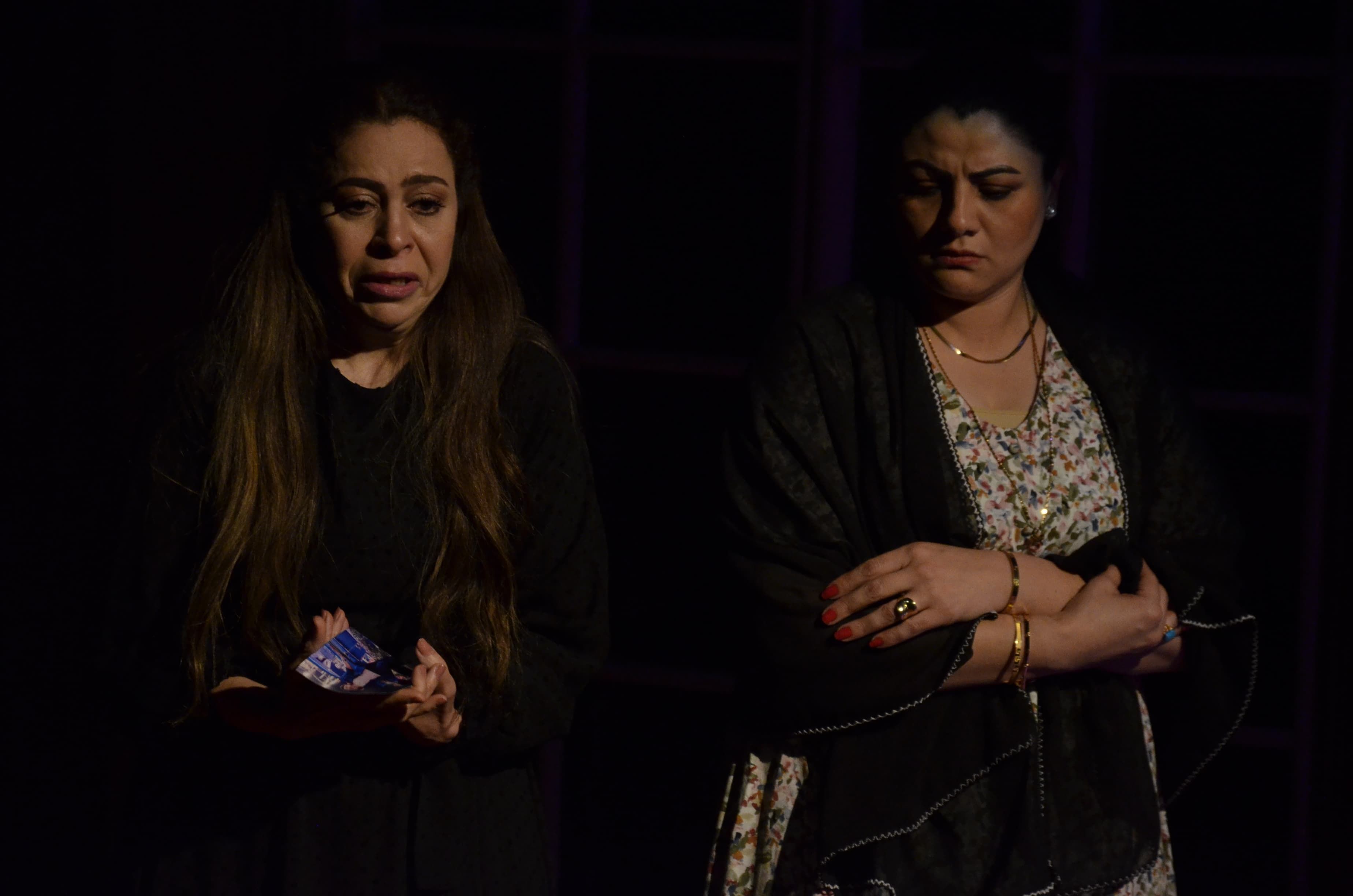 الفنانة عبير الطوخي والفنانة هبة سامي الفنانة عبير الطوخي والفنانة هبة سامي