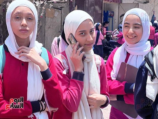 طالبات الشهادة الإعدادية في محافظة الجيزة (3) طالبات الشهادة الإعدادية في محافظة الجيزة (3)