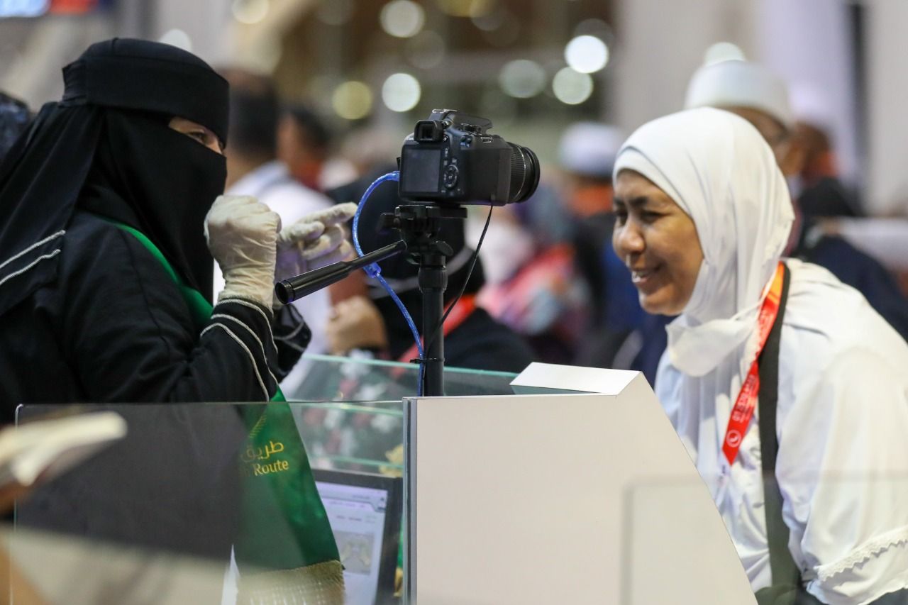 كوادر نسائية ضمن مبادرة طريق مكة في بنغلاديش