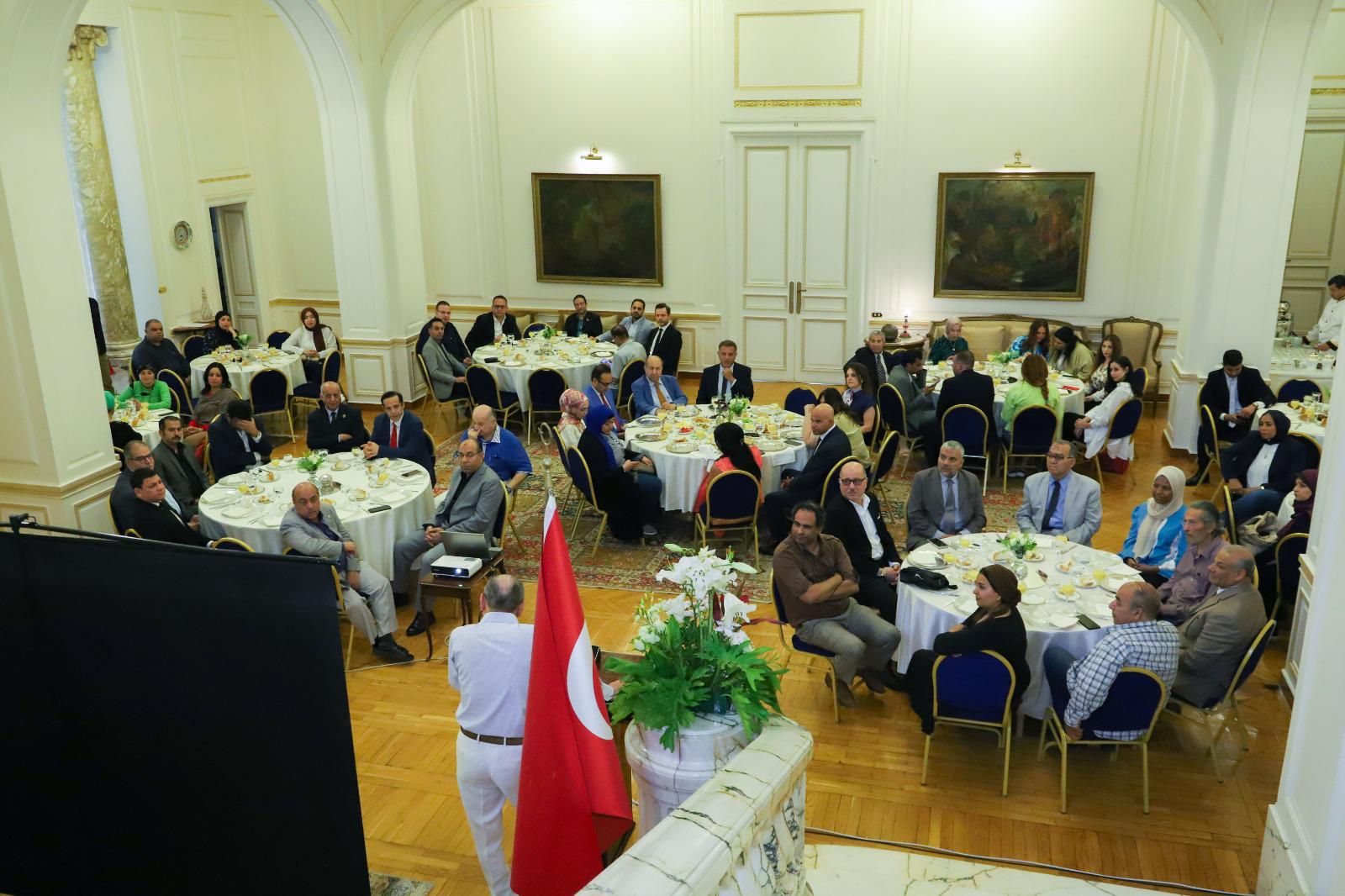 جانب من الاحتفالية جانب من الاحتفالية