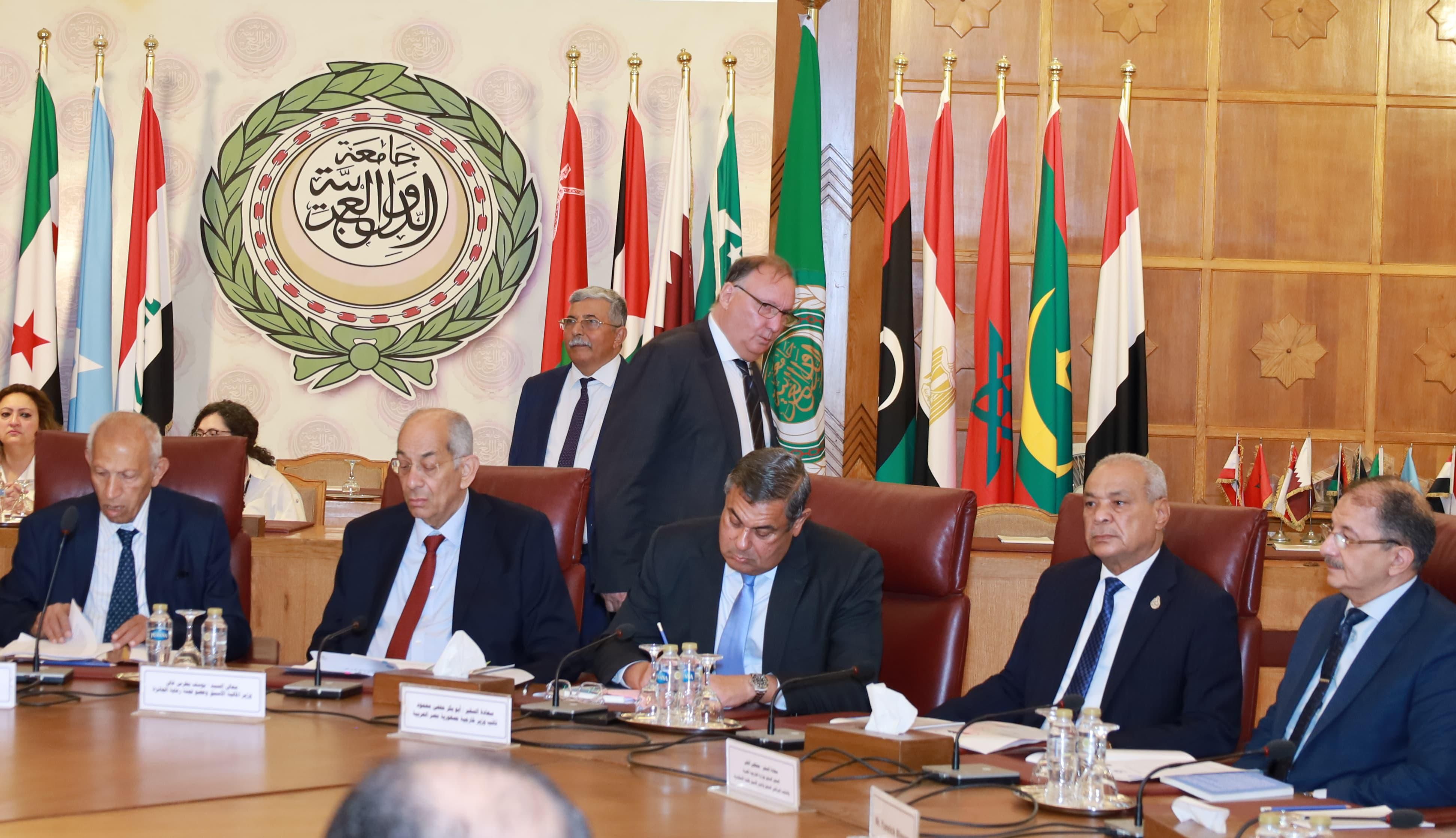 الجلسة الافتتاحية لإطلاق جائزة بطرس بطرس غالي للدبلوماسية والسلام والتنمية (1) الجلسة الافتتاحية لإطلاق جائزة بطرس بطرس غالي للدبلوماسية والسلام والتنمية (1)