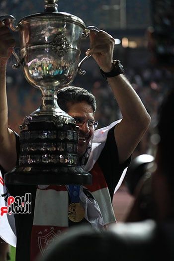 الزمالك يحتفل بالكأس ال29 (2) الزمالك يحتفل بالكأس ال29 (2)
