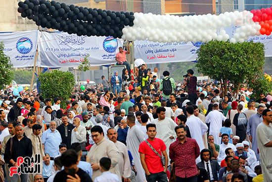صلاة العيد مسجد مصطفى محمود صلاة العيد مسجد مصطفى محمود