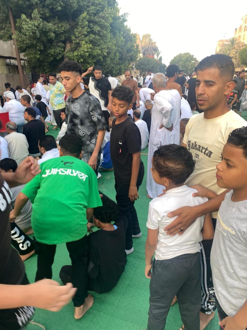 فرحة العيد تملأ ساحة الرضوان بمدينة السلام (24) فرحة العيد تملأ ساحة الرضوان بمدينة السلام (24)