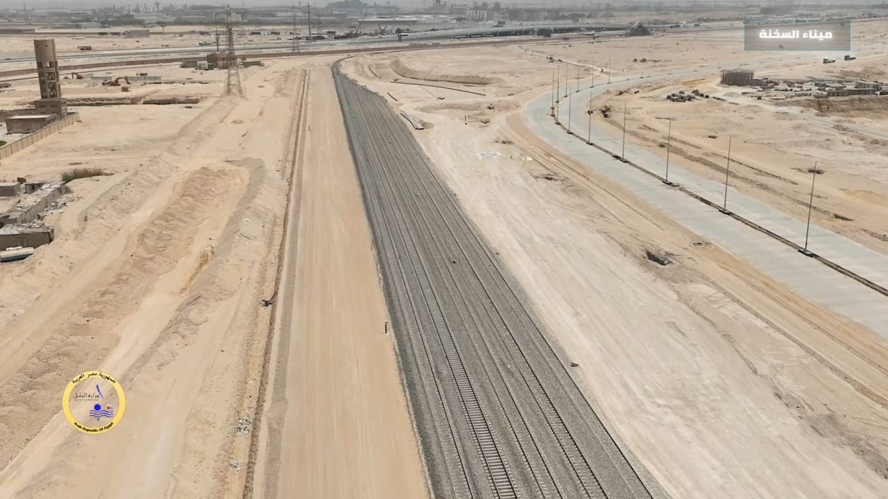 مشروع تطوير ميناء السخنة (7) مشروع تطوير ميناء السخنة (7)