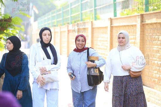 طالبات الثانوية العامة
