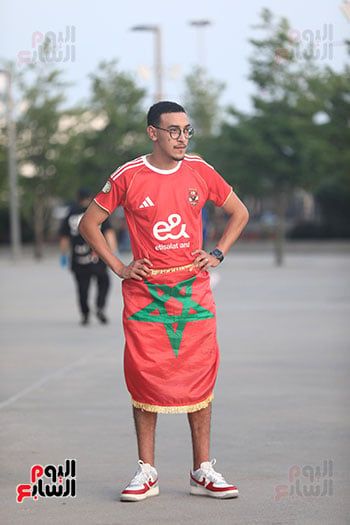 بيشجع الأهلي بالمغربي بيشجع الأهلي بالمغربي
