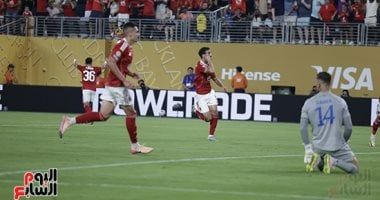 الأهلى يودّع كأس العالم للأندية بعد تعادل مثير 4-4 أمام بورتو.. صور