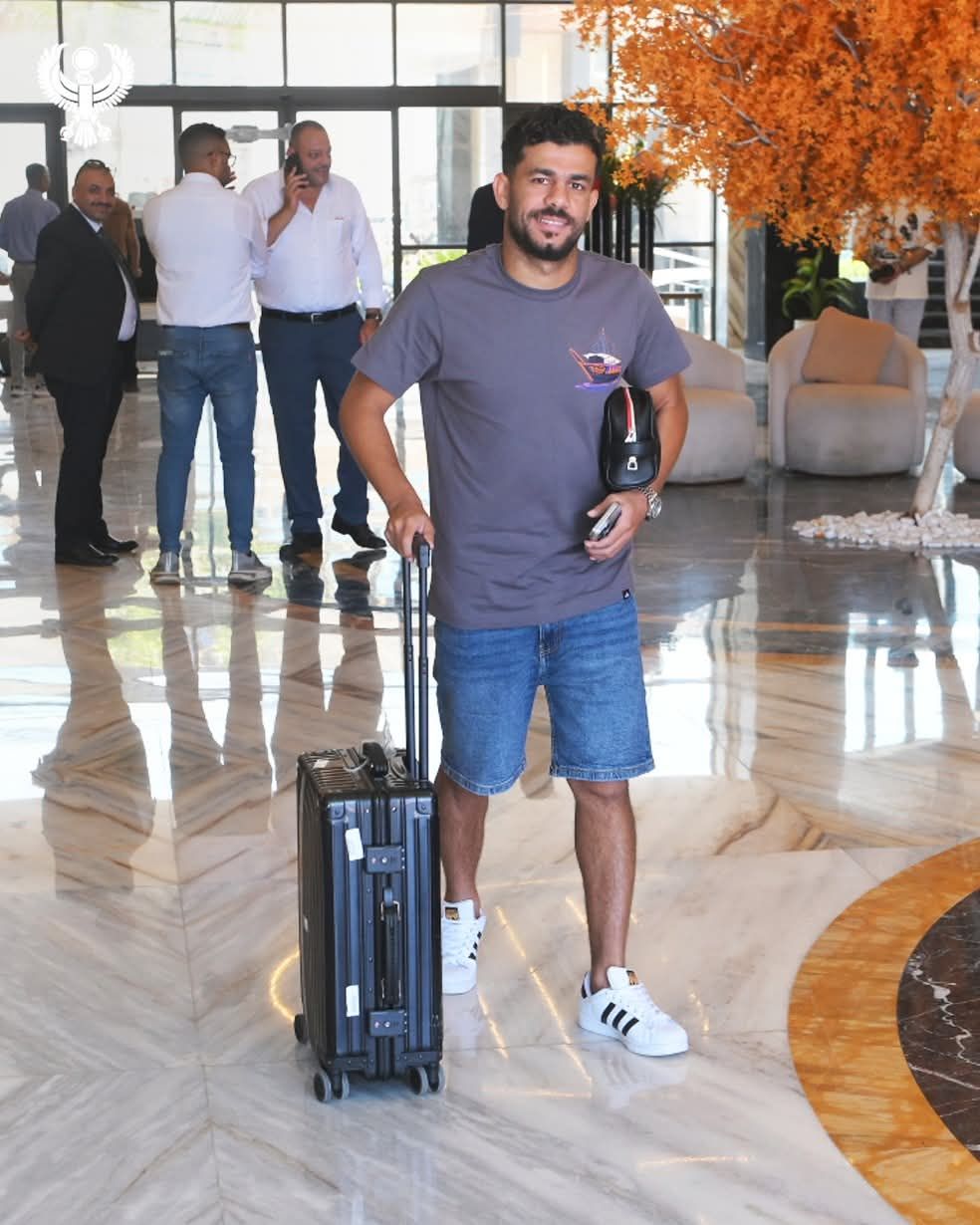 لاعب المصرى (2) لاعب المصرى (2)