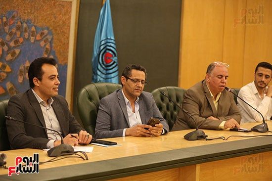 لجنة الشؤون العربية والخارجية بالصحفيين تعقد اجتماعها الأول لجنة الشؤون العربية والخارجية بالصحفيين تعقد اجتماعها الأول