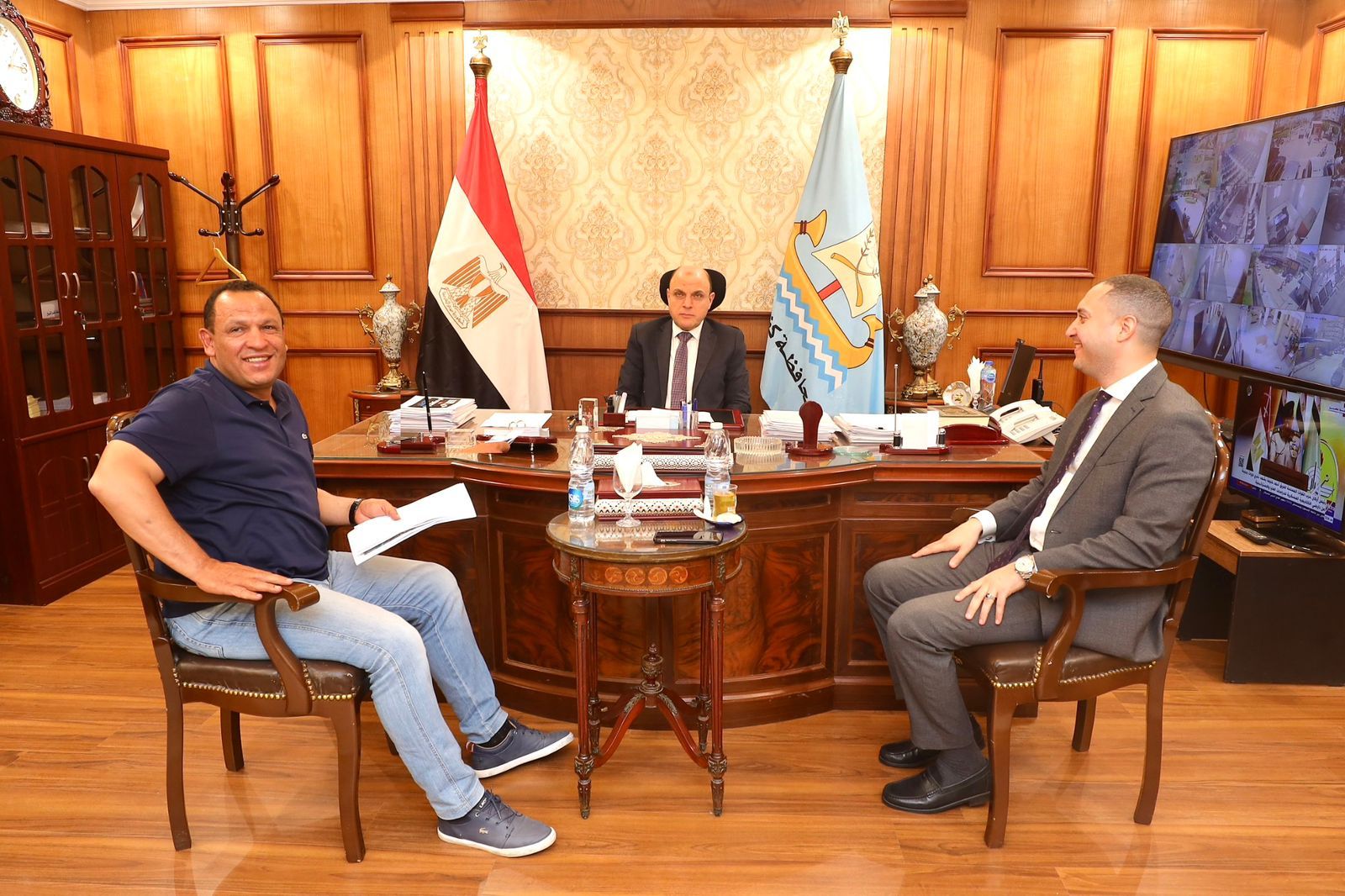 محافظ كفرالشيخ يناقش عدد من الملفات ومشاكل الدوائر مع أعضاء مجلسي النواب والشيوخ محافظ كفرالشيخ يناقش عدد من الملفات ومشاكل الدوائر مع أعضاء مجلسي النواب والشيوخ