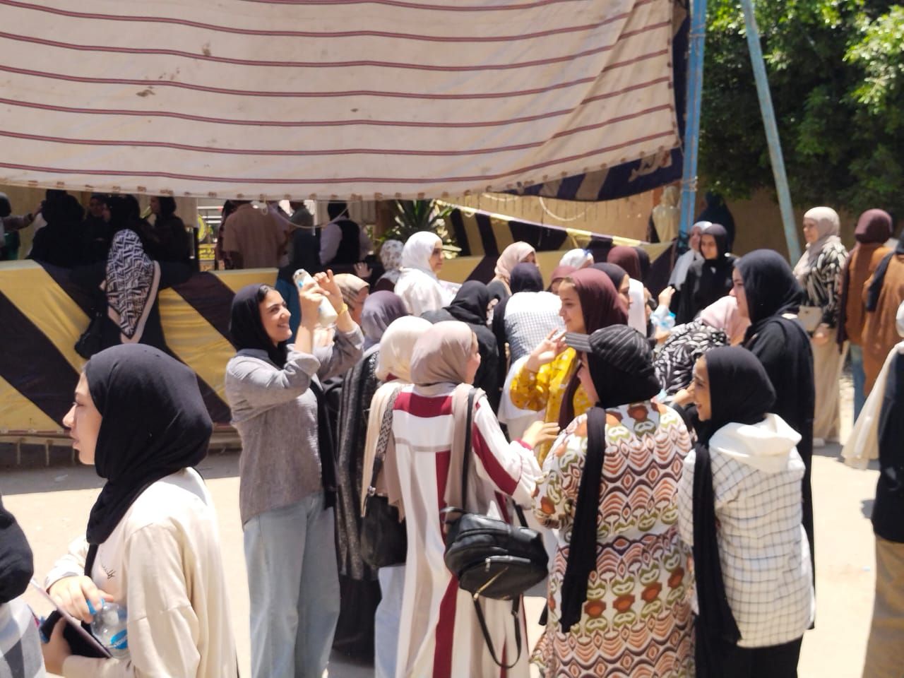 فرحة ما بعد الامتحان