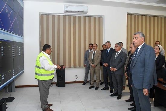 اثناء اللقاء (11) اثناء اللقاء (11)