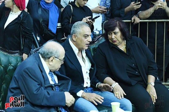 الدكتورة والفنانة إيناس عبد الدايم الدكتورة والفنانة إيناس عبد الدايم