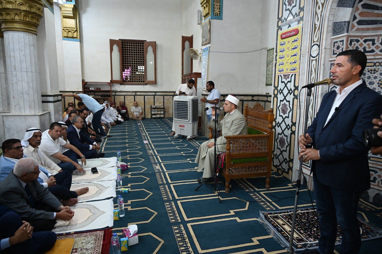 جانب من الاحتفالية جانب من الاحتفالية