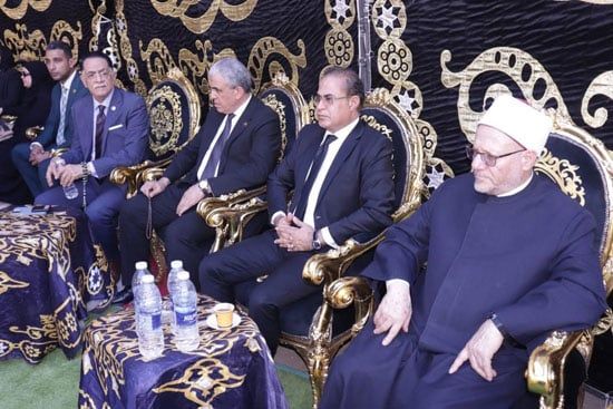وفد من حزب الجبهة الوطنية يقدم العزاء لأسر ضحايا حادث المنوفية (4) وفد من حزب الجبهة الوطنية يقدم العزاء لأسر ضحايا حادث المنوفية (4)