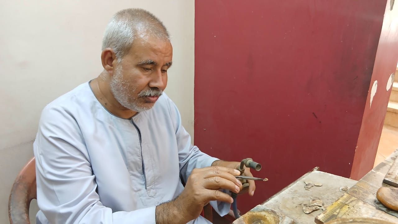 صابر سعيد حرفي لحام ذهب صابر سعيد حرفي لحام ذهب