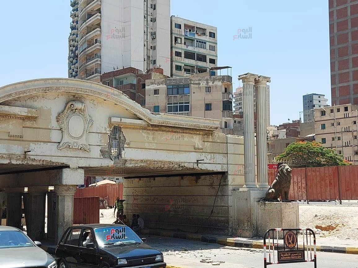 كوبرى-المندرة-توقف-الجهه-اليسرى-فقط كوبرى-المندرة-توقف-الجهه-اليسرى-فقط