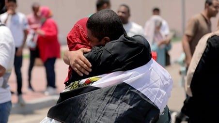 فرحة النزلاء فرحة النزلاء