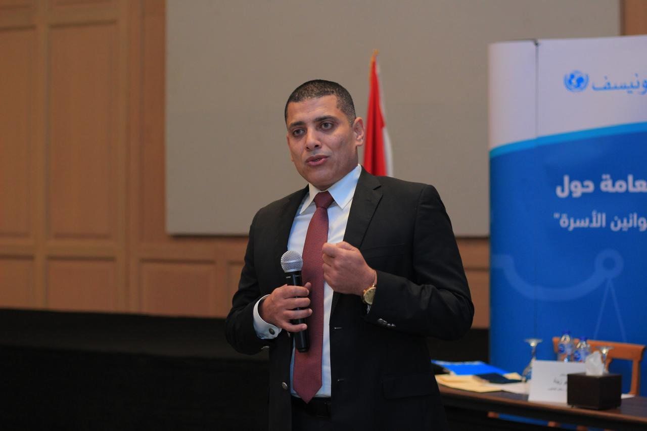 ورشة عمل حول حقوق الطفل في ظل التشريعات الجنائية وقوانين الأسرة (3) ورشة عمل حول حقوق الطفل في ظل التشريعات الجنائية وقوانين الأسرة (3)