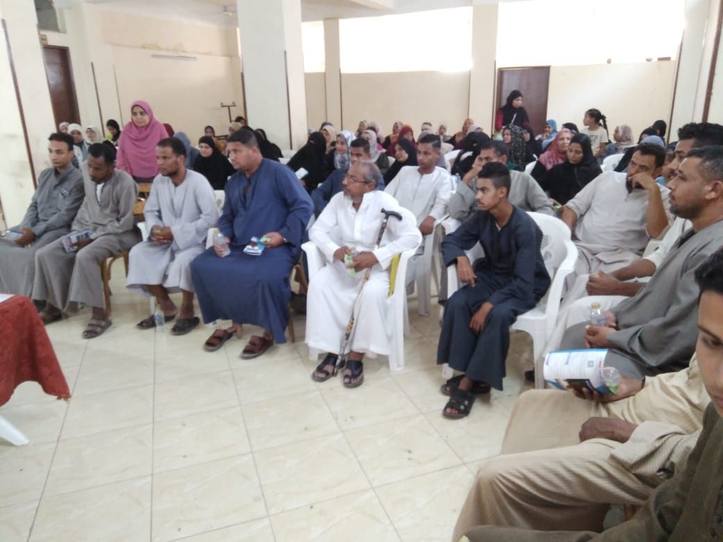 حضور ندوة توعوية عن التأمين الصحي الشامل بقرية المحاميد بأرمنت حضور ندوة توعوية عن التأمين الصحي الشامل بقرية المحاميد بأرمنت