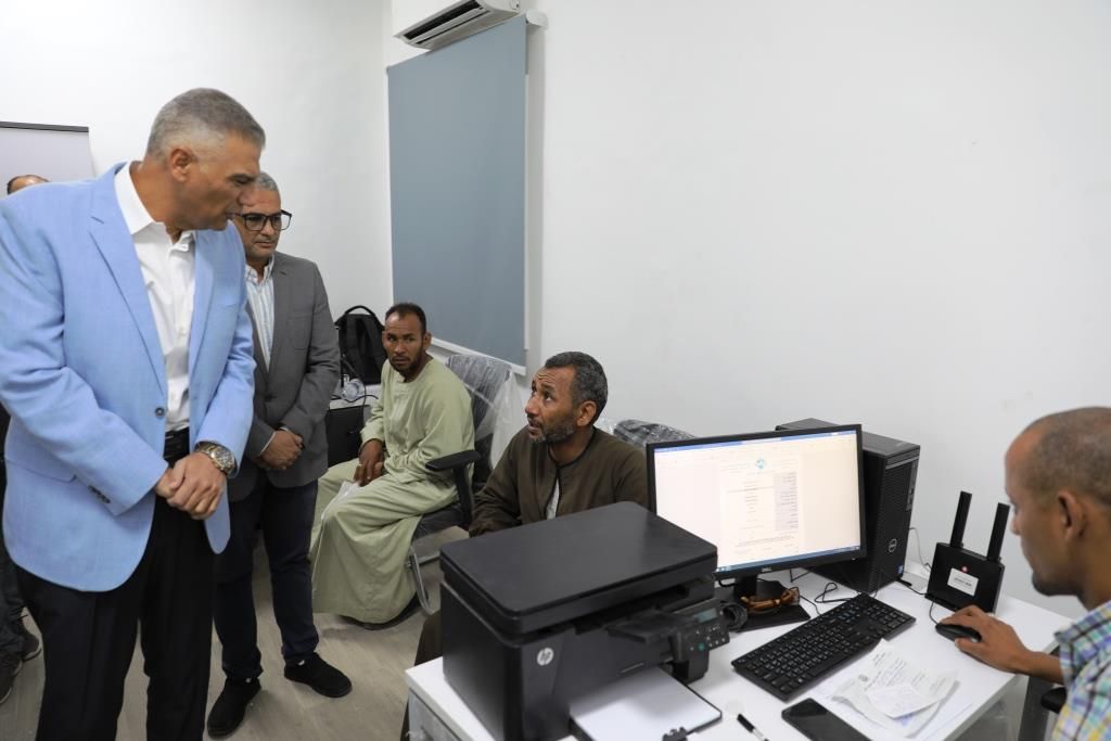 محافظ أسوان يطمئن على تشغيل الخدمة محافظ أسوان يطمئن على تشغيل الخدمة