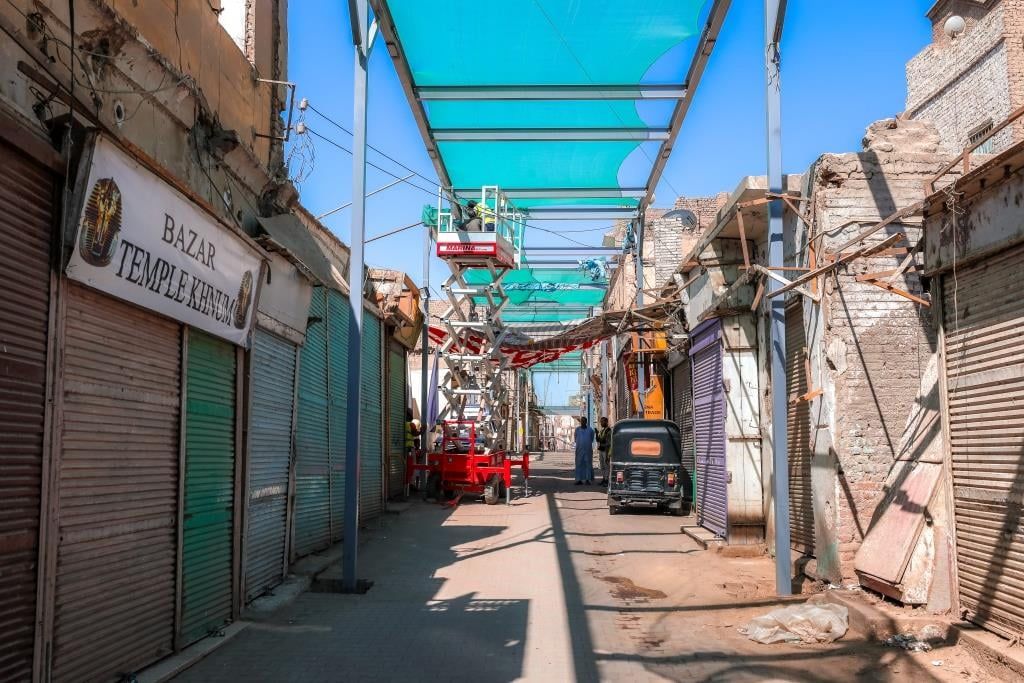 مشروع قومى جديد لإعادة تأهيل سقيفة شارع البازارات بإسنا