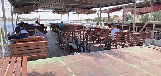 المعديات-النيلية-فى-قلب-نهر-النيل-بالاقصر