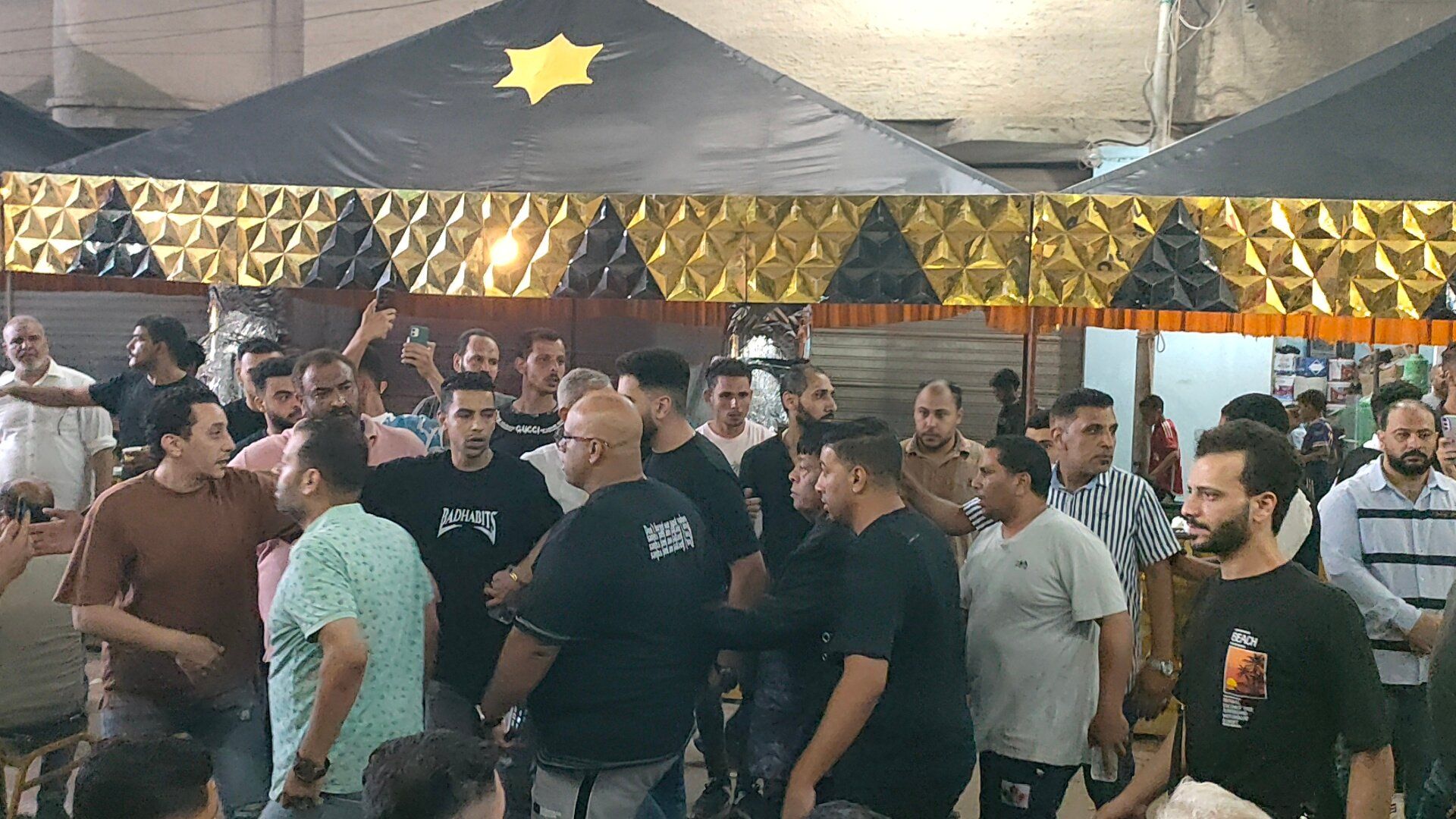 عبد الباسط حمودة فى العزاء