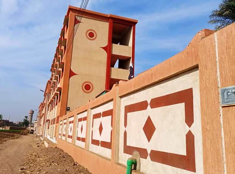 الانتهاء من المدرسة القومية بسلامون بطما (2)