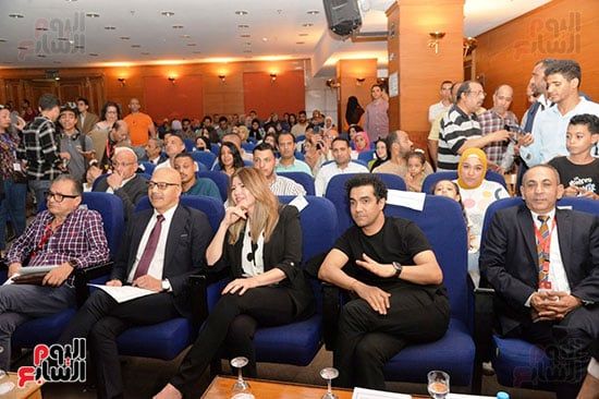 ختام-الدورة-الـ18-للمهرجان-القومى-للمسرح-المصرى-بأسيوط-(2) ختام-الدورة-الـ18-للمهرجان-القومى-للمسرح-المصرى-بأسيوط-(2)
