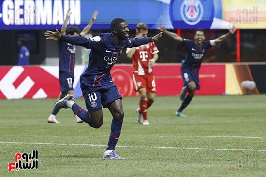 يحتفل عثمان ديمبيلي، لاعب باريس سان جيرمان بتسجيله هدف الفوز يحتفل عثمان ديمبيلي، لاعب باريس سان جيرمان بتسجيله هدف الفوز