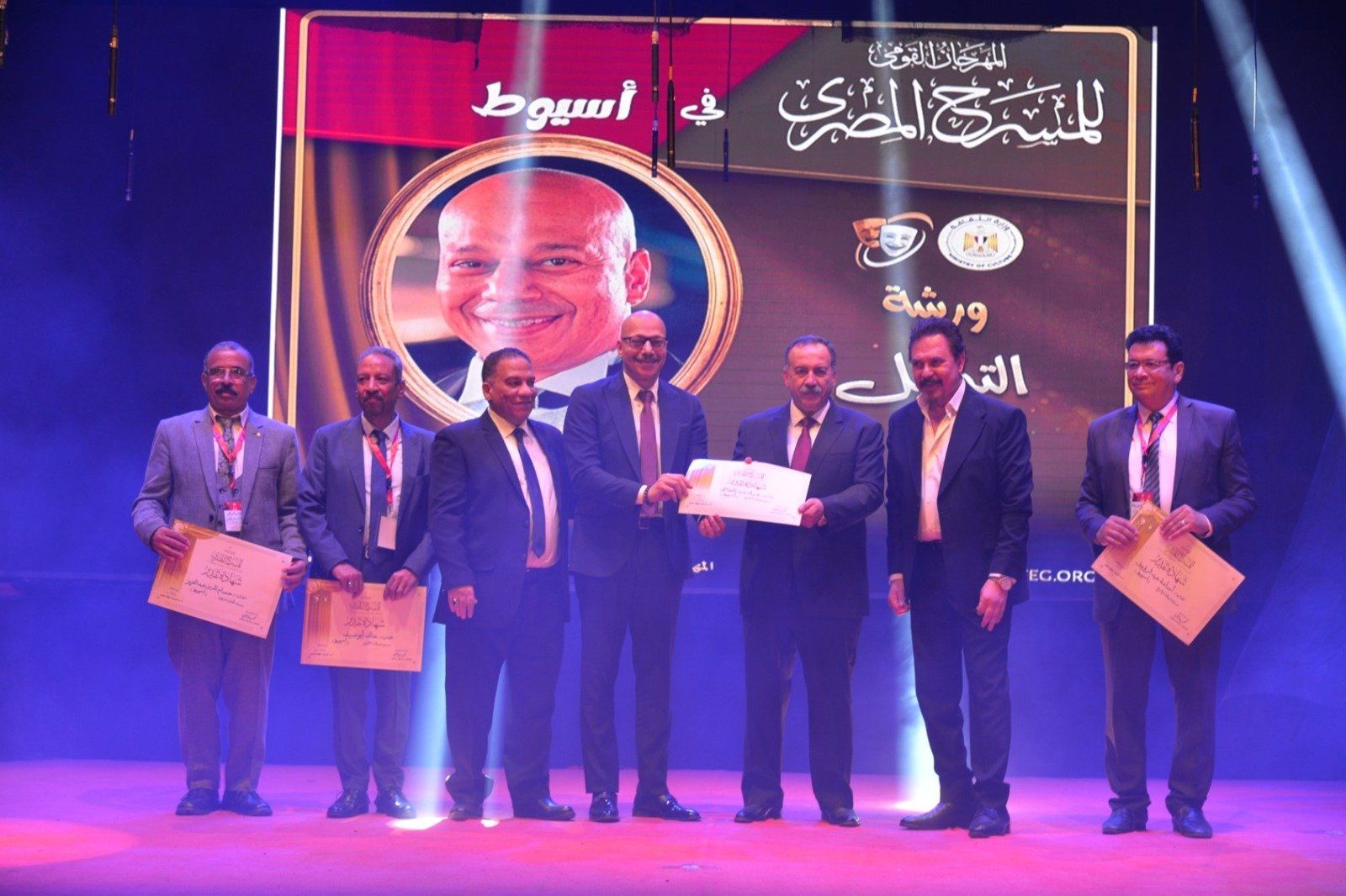 ختام الدورة 18 للمهرجان القومي للمسرح ختام الدورة 18 للمهرجان القومي للمسرح